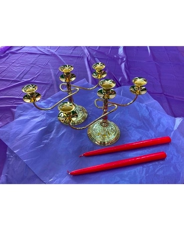 GOLDEN CANDLE HOLDER Flower Arrangement