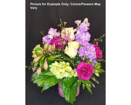 Edd's Swirls Bouquet Flower Arrangement
