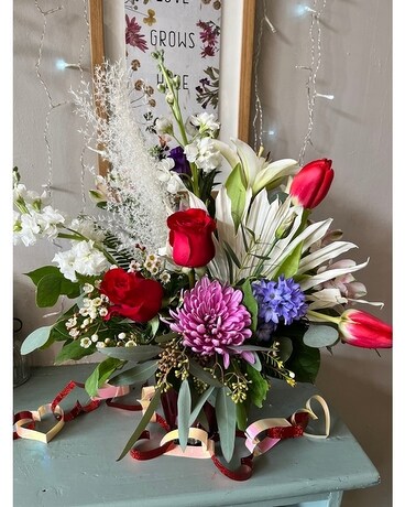 Rich Romance - Designer's Choice Flower Arrangement
