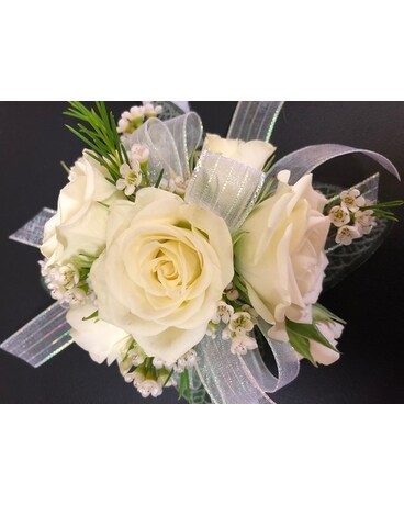 Simple White Wristlet Corsage