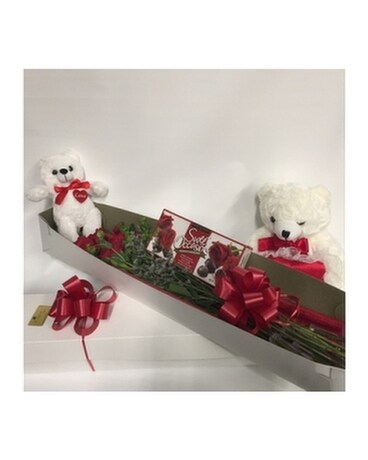 Dozen Rose Bundle Flower Arrangement