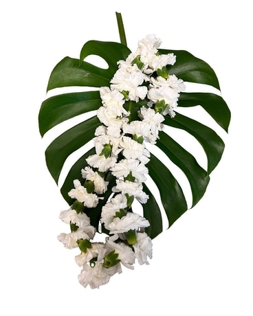 Carnation Lei Flower Arrangement