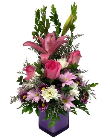 Sweet Kisses Flower Arrangement