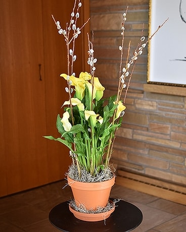 Calla Lily Flower Arrangement