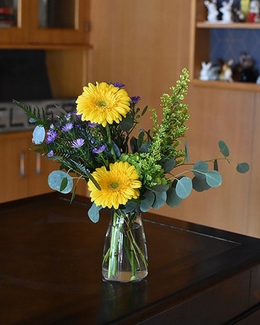 Sunshiny Day Flower Arrangement