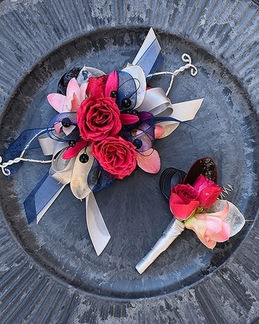 La Bella Rose Set Corsage