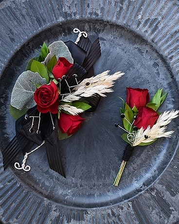 Midnight Elegance Corsage
