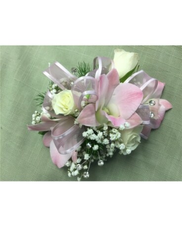 Custom rose & orchid wristlet Flower Arrangement