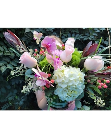 Pastel Arrangement Flower Arrangement