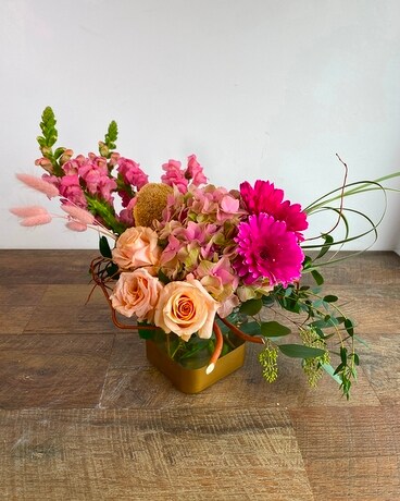Strawberry Shimmer Flower Arrangement