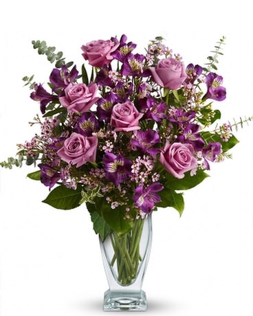 Dreaming of Lavender Roses Flower Arrangement