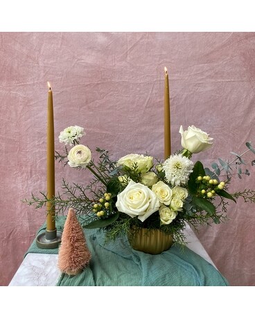 Comet Flower Arrangement