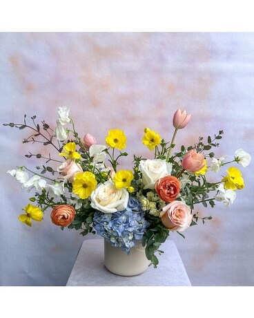 Hoppy Easter! Flower Arrangement