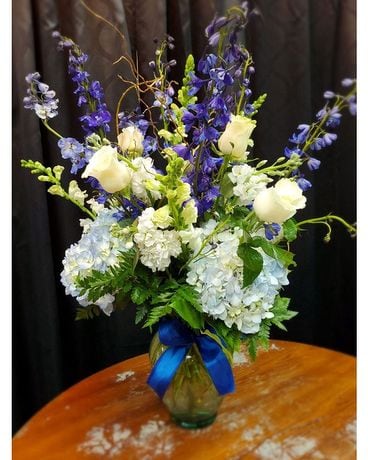 Daydream Memories Flower Arrangement