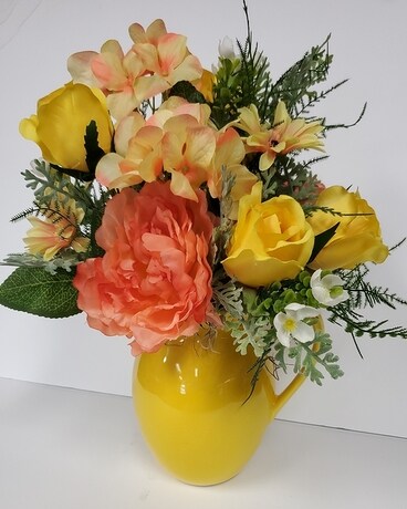 Summer Breeze Flower Arrangement
