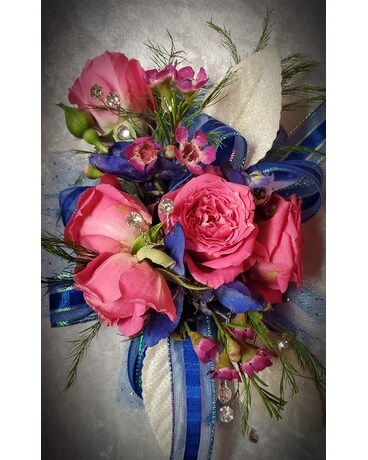 Dazzling Beauty Corsage