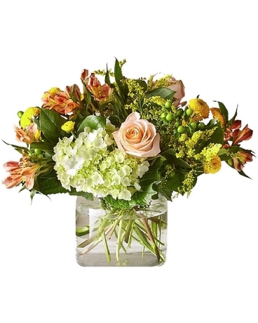 Life's a Peach Bouquet Flower Arrangement