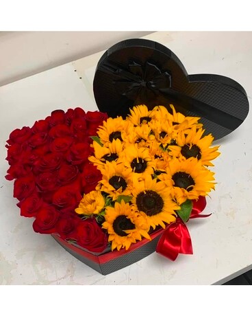 Rose sunflowers Heart box Bouquet Flower Arrangement