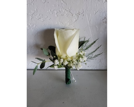 Rose Bout Flower Arrangement
