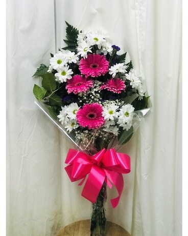 Daisy Day Flower Arrangement