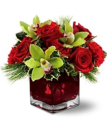 Rose Chic Flower Arrangement