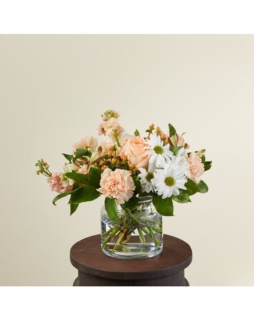 Sherbet Sweet Bouquet Deluxe Flower Arrangement