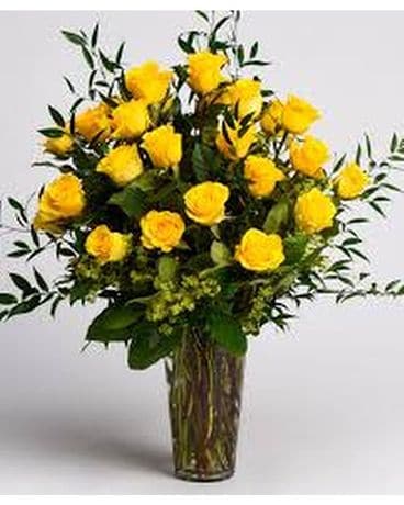 A Dozen Yellow Roses Flower Arrangement