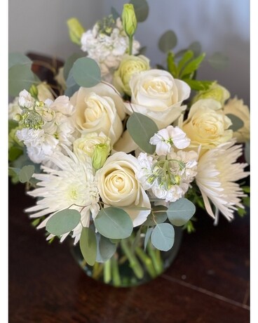 Rose bowl Flower Arrangement