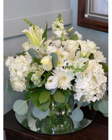 White Wedding Centerpiece Centerpiece