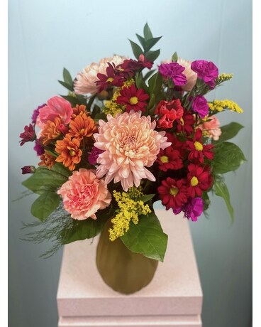 Honey Spice Flower Arrangement
