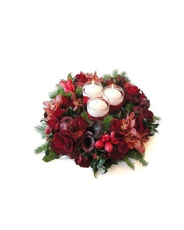 A Holiday Aroma Flower Arrangement