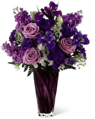 Casual Elegance Flower Arrangement
