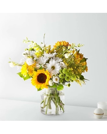 Hello Sunshine Flower Arrangement