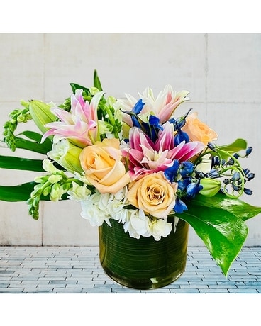 Sweet Serendipity Flower Arrangement