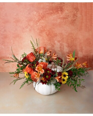 PUMPKIN BLOOMS Flower Arrangement