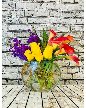 Golden Delight Flower Arrangement