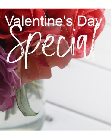 VALENTINE'S DAY WEEKLY SPECIAL Flower Arrangement