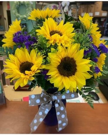 The Arizbeth Flower Arrangement