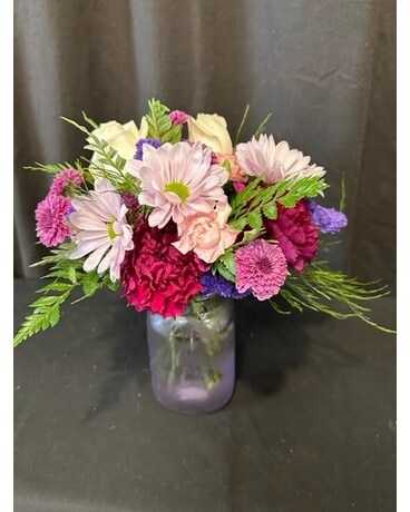 West View's Perfect in Purple Flower Arrangement