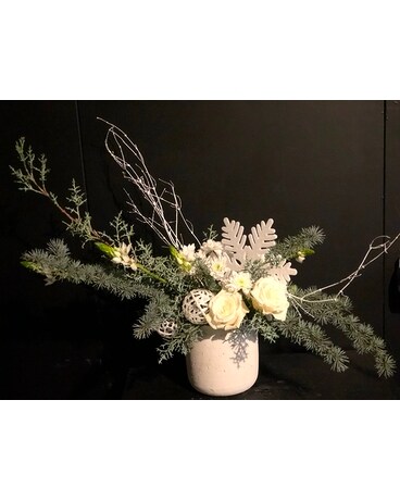 Queen of Ice Flower Arrangement