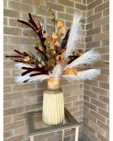 Handcrafted Thailand Vase with Drieds Dried Flowers