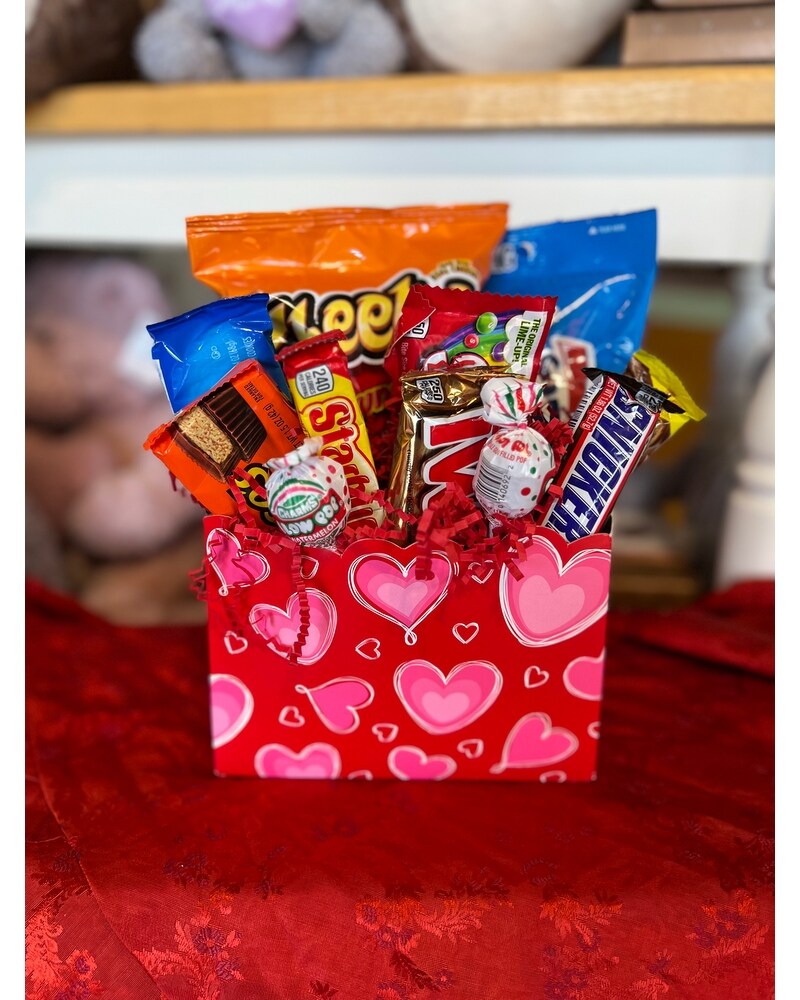 Medium Valentine Snack Box in Metropolis IL - Creations The Florist