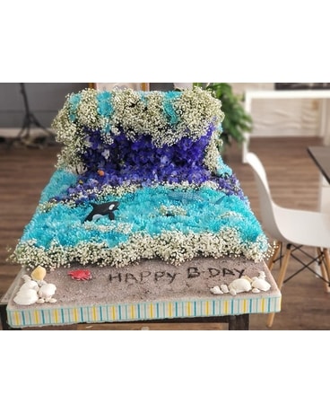 Catch the Wave Flower Arrangement