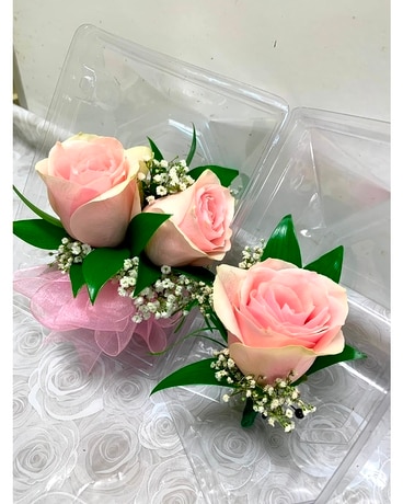 Wrist Corsage and Boutonnière Set Corsage