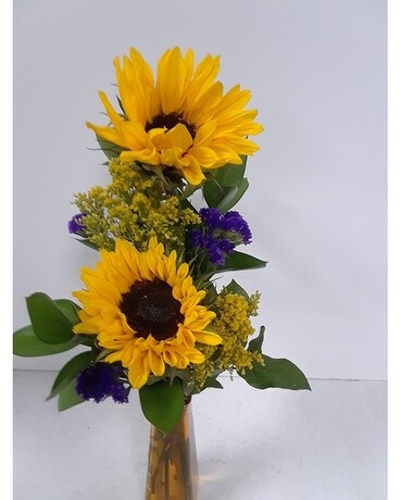 Superb Sunflowers Flower Arrangement