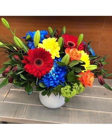 Bright and Bold Flower Arrangement