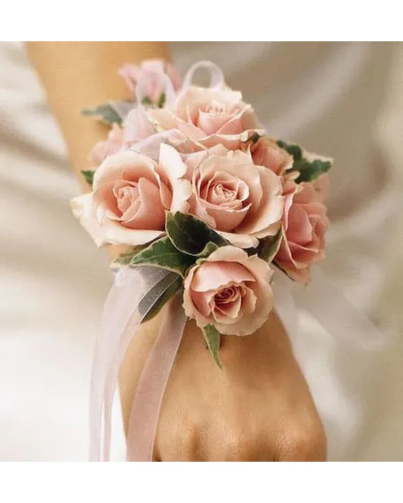 Corsage Delivery Grand Rapids MI - Rose Bowl Floral & Gifts