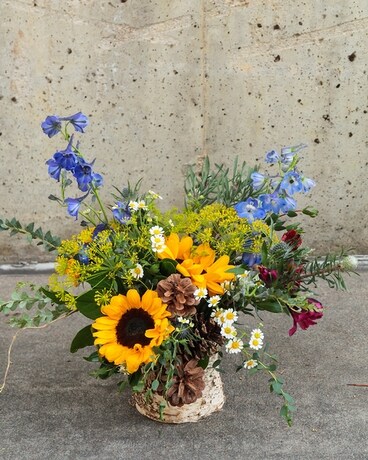 Mountain Meadows Flower Arrangement