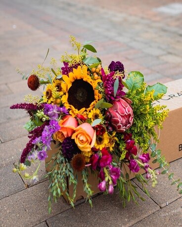 BouquetCrate Fall Mix - Large Flower Arrangement