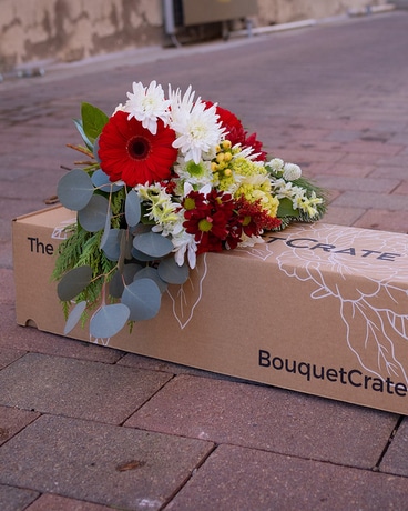 BouquetCrate Winter Mix - Medium Flower Arrangement